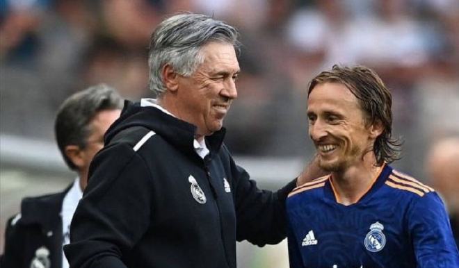 三双级表现 三双级表现