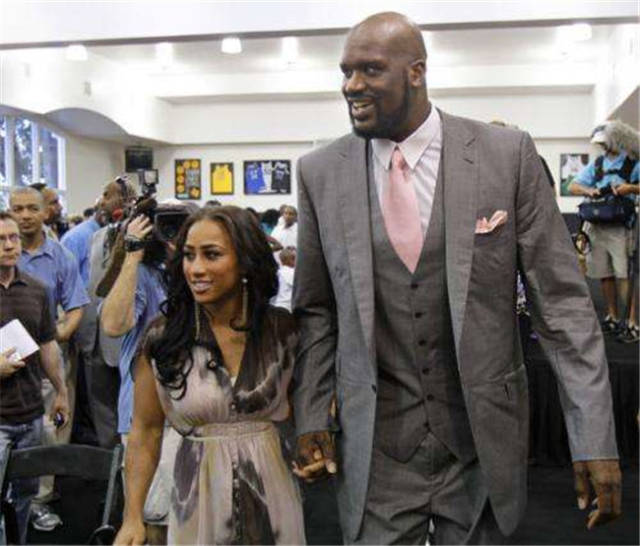 聚光灯第一 聚光灯第一